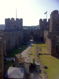 Caernarfon Castle scene of swordplay and drama, courtesy of TLCM!
